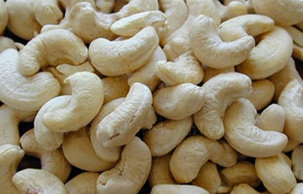 CASHEW W320 1Kg